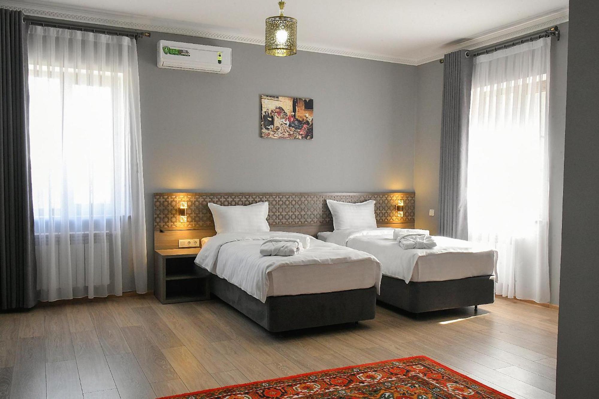 Khan Hotel Самарканд Экстерьер фото