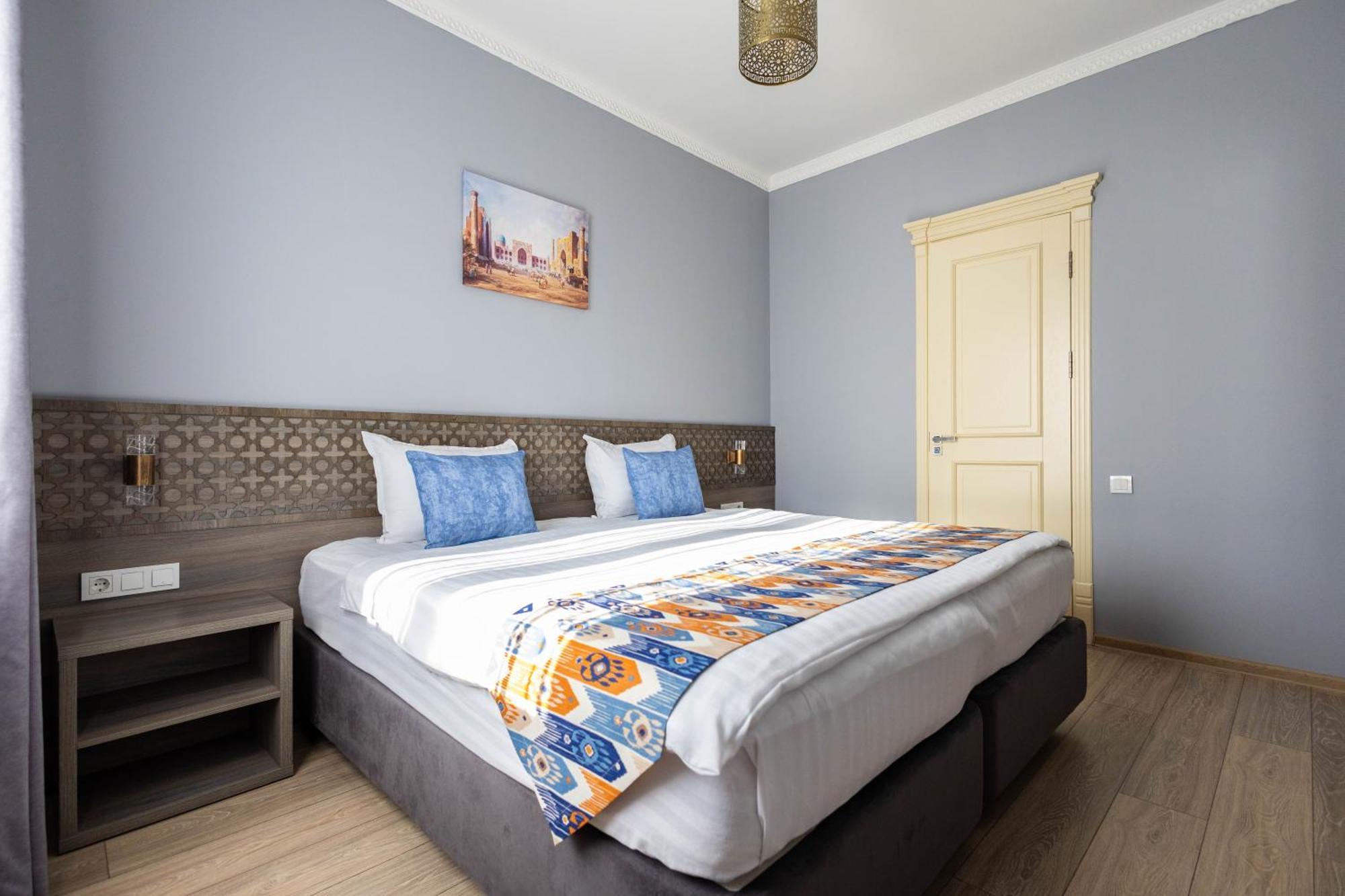 Khan Hotel Самарканд Номер фото